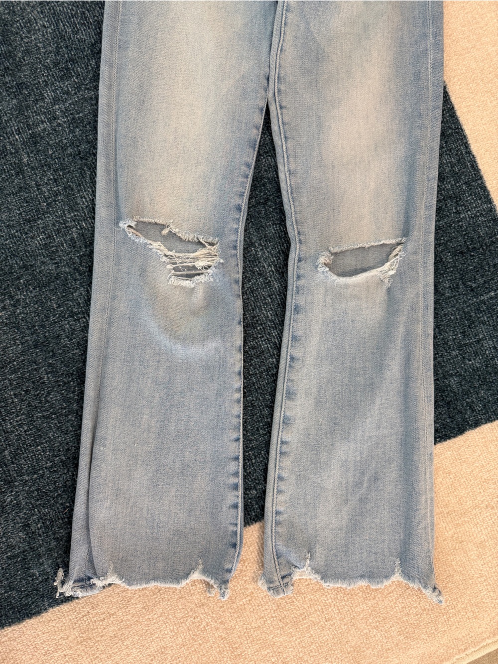MOTHER The Hustler Ankle Chew Jeans in Petal Plucker - Picture 8 of 15